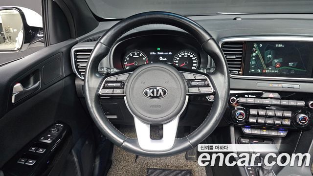 Kia Sportage 2022 — photo 19