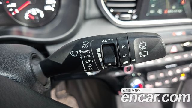Kia Sportage 2022 — photo 28