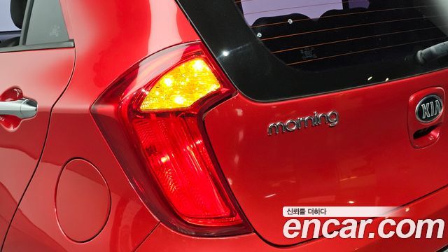 Kia morning 2015 — photo 9
