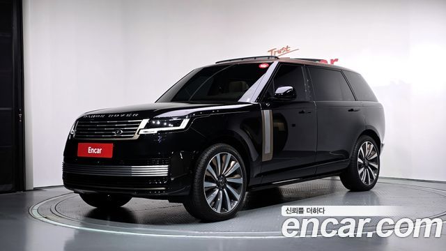 Land Rover Range Rover 2025 — photo 1