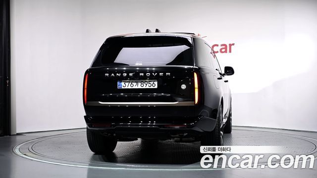 Land Rover Range Rover 2025 — photo 4