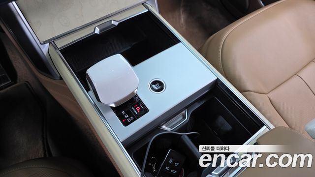 Land Rover Range Rover 2025 — photo 12