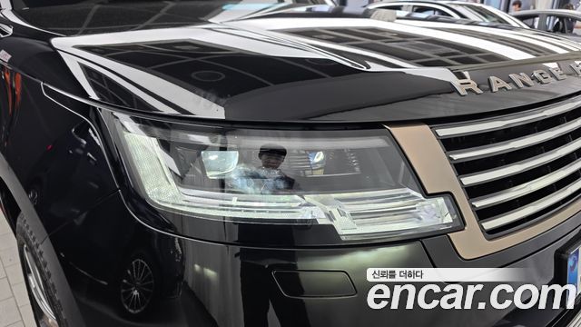 Land Rover Range Rover 2025 — photo 8