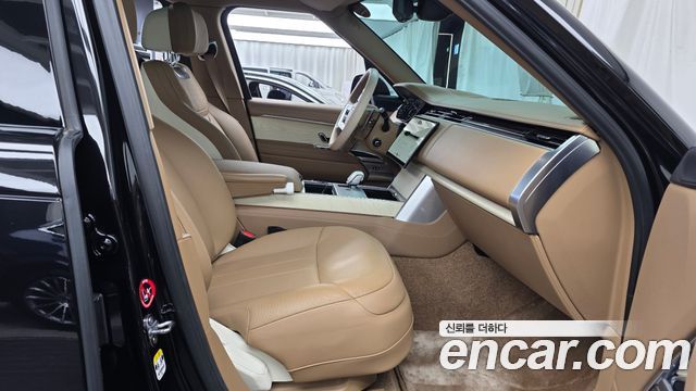 Land Rover Range Rover 2025 — photo 16