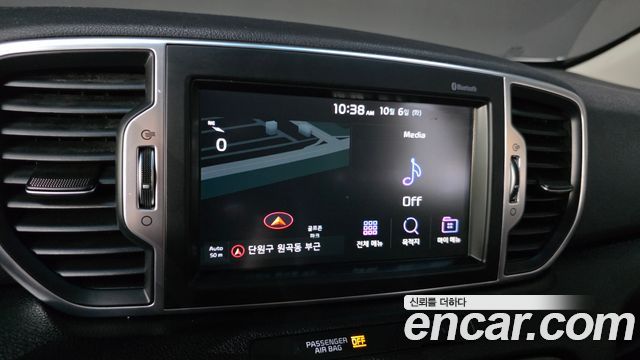 Kia Sportage 2018 — photo 18