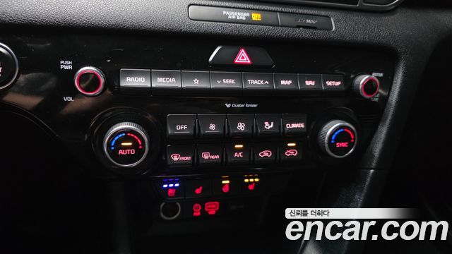 Kia Sportage 2018 — photo 20