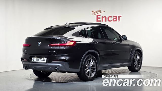 BMW X4 2020 — photo 2