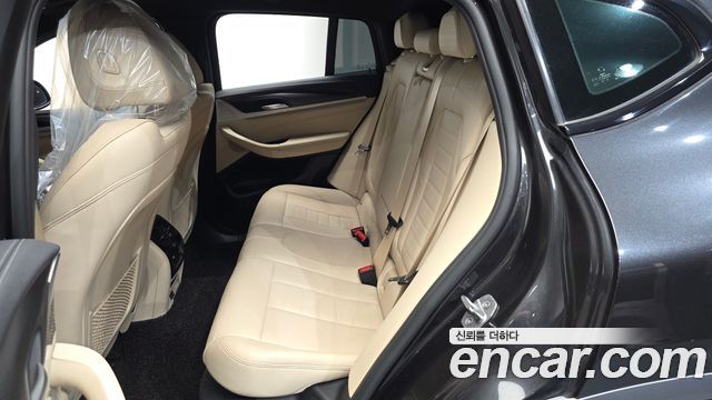 BMW X4 2020 — photo 17