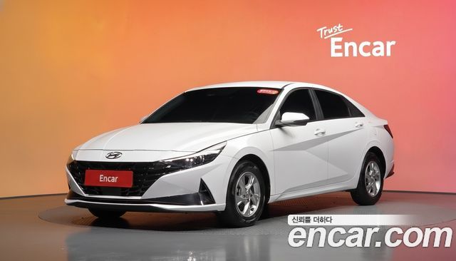 Hyundai AVANTE 2023 — photo 1