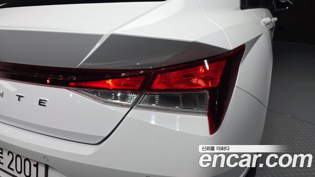 Hyundai AVANTE 2023 — photo 9