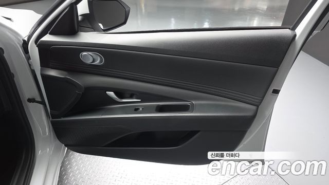 Hyundai AVANTE 2023 — photo 14