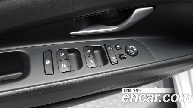 Hyundai AVANTE 2023 — photo 29