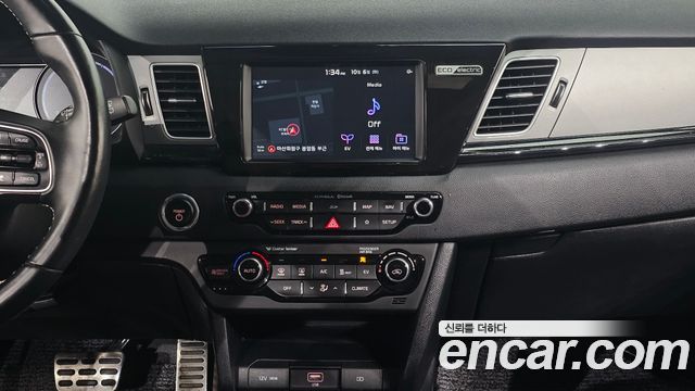 Kia Niro 2019 — photo 14