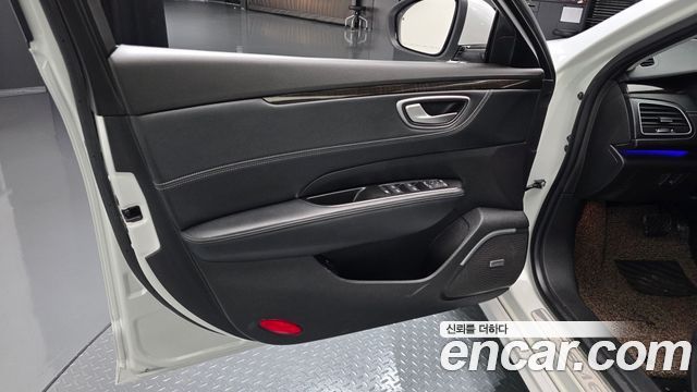 Renault Korea SM6 2016 — photo 14