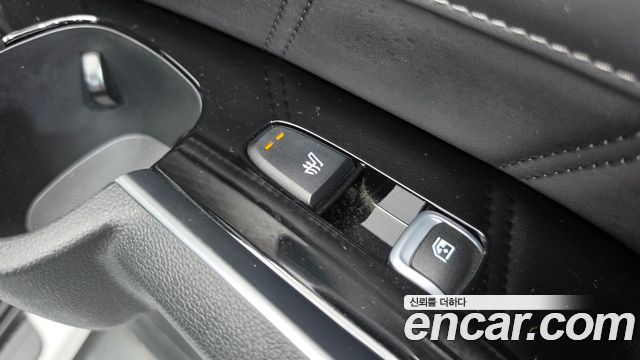 Kia Sorento 2021 — photo 23