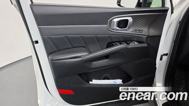 Kia Sorento 2021 — photo 14
