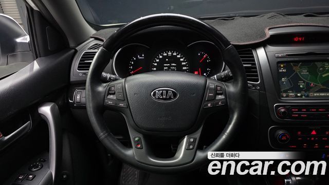 Kia Sorento 2014 — photo 13