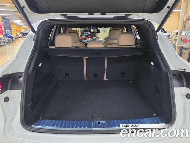 Porsche Cayenne 2022 — photo 20