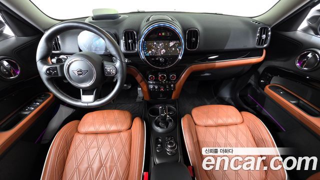 Mini Countryman 2022 — photo 10