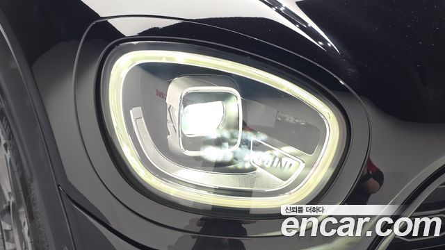 Mini Countryman 2022 — photo 8