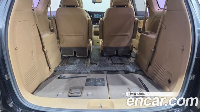 Kia Canival 2018 — photo 20