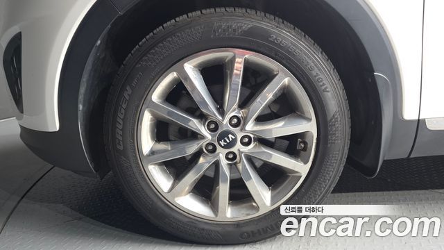 Kia Sorento 2016 — photo 5