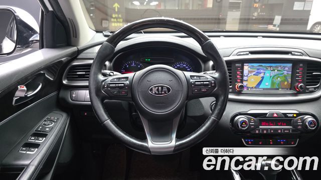 Kia Sorento 2016 — photo 13
