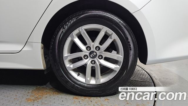 Kia K5 2014 — photo 7