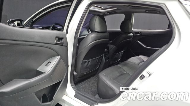 Kia K5 2014 — photo 28