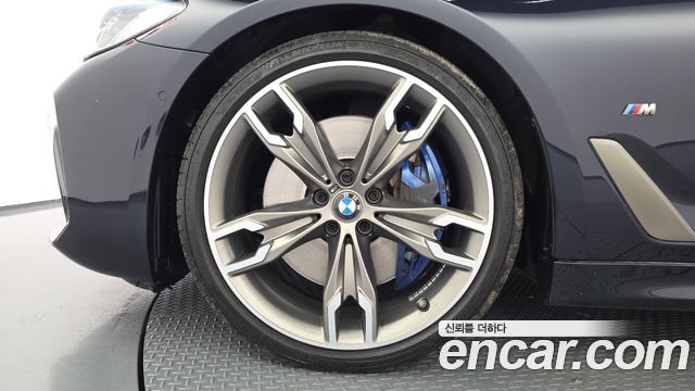 BMW 5-Series 2022 — photo 5