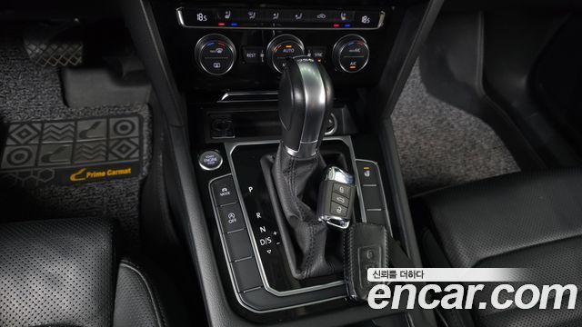 Volkswagen Passat 2018 — photo 9