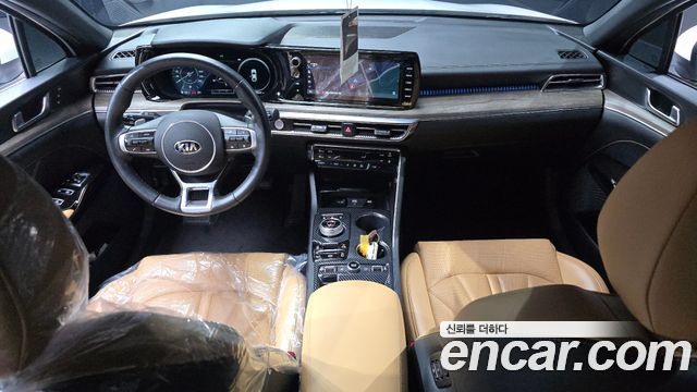 Kia K5 2020 — photo 10