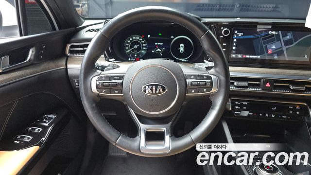 Kia K5 2020 — photo 19