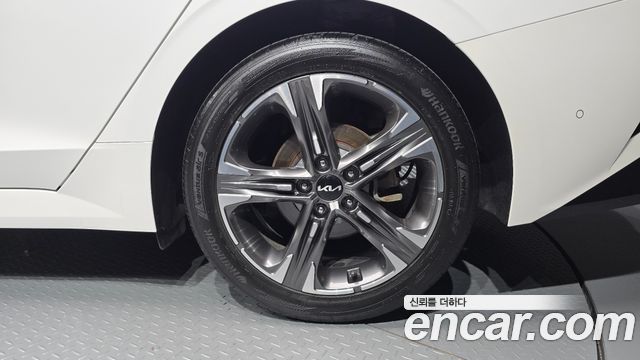 Kia K5 2020 — photo 7