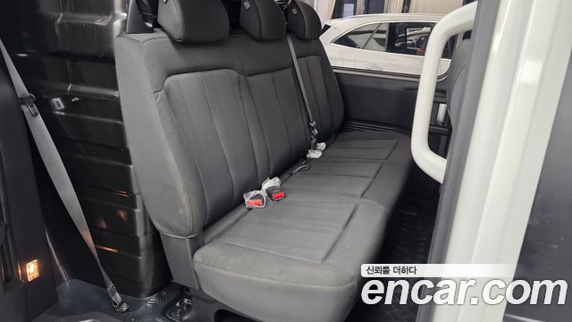 Hyundai Staria 2022 — photo 17