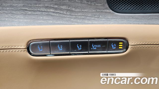 Genesis G90 2025 — photo 37