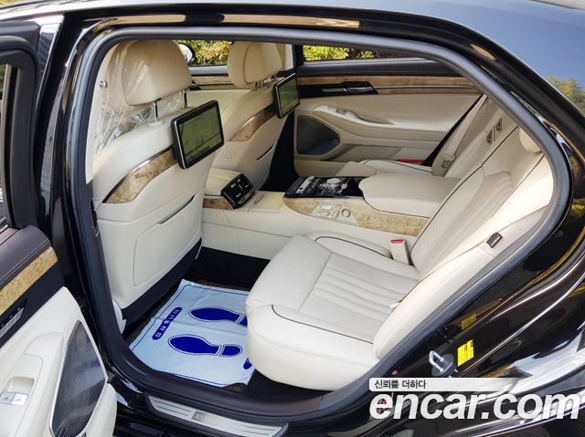 Genesis EQ900 2018 — photo 2
