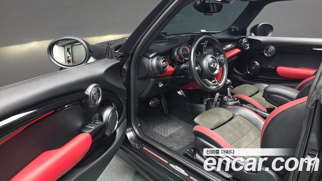 Mini Cooper 2017 — photo 10