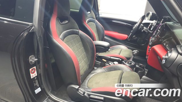 Mini Cooper 2017 — photo 11