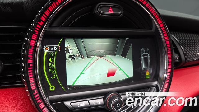 Mini Cooper 2017 — photo 14