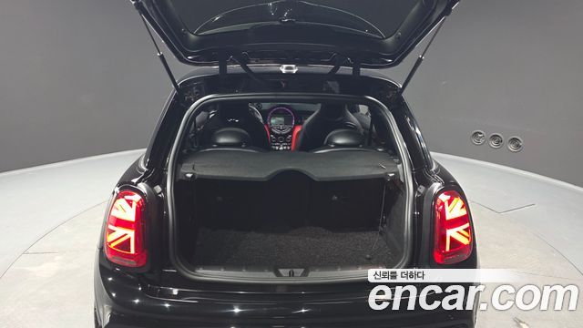 Mini Cooper 2017 — photo 16
