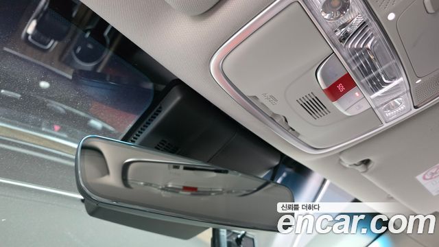 Kia K9 2022 — photo 18