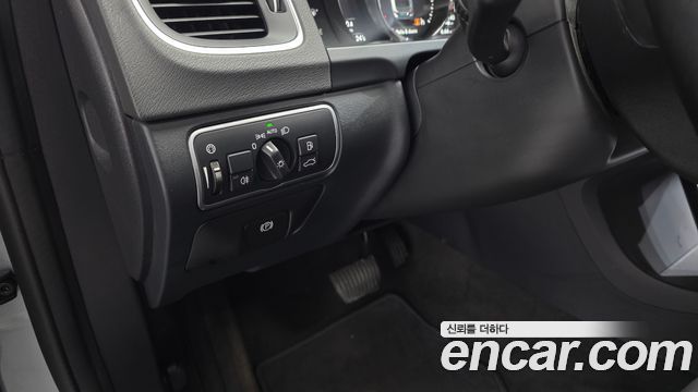 Volvo S60 2017 — photo 14