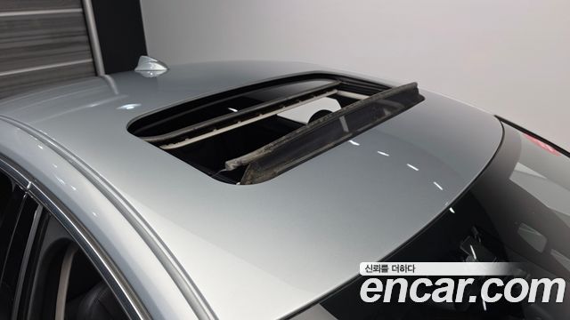 Volvo S60 2017 — photo 19