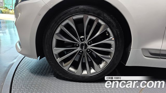 Kia K9 2022 — photo 5