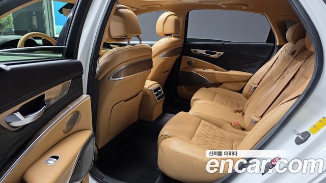 Kia K9 2022 — photo 12
