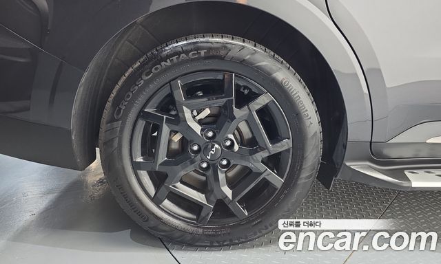 Kia Canival 2025 — photo 5