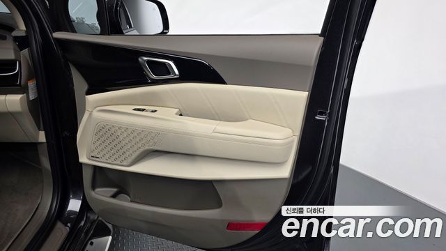 Kia Canival 2025 — photo 14