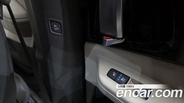Kia Canival 2025 — photo 30