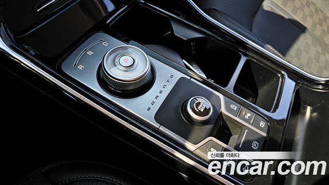 Kia Sorento 2024 — photo 9